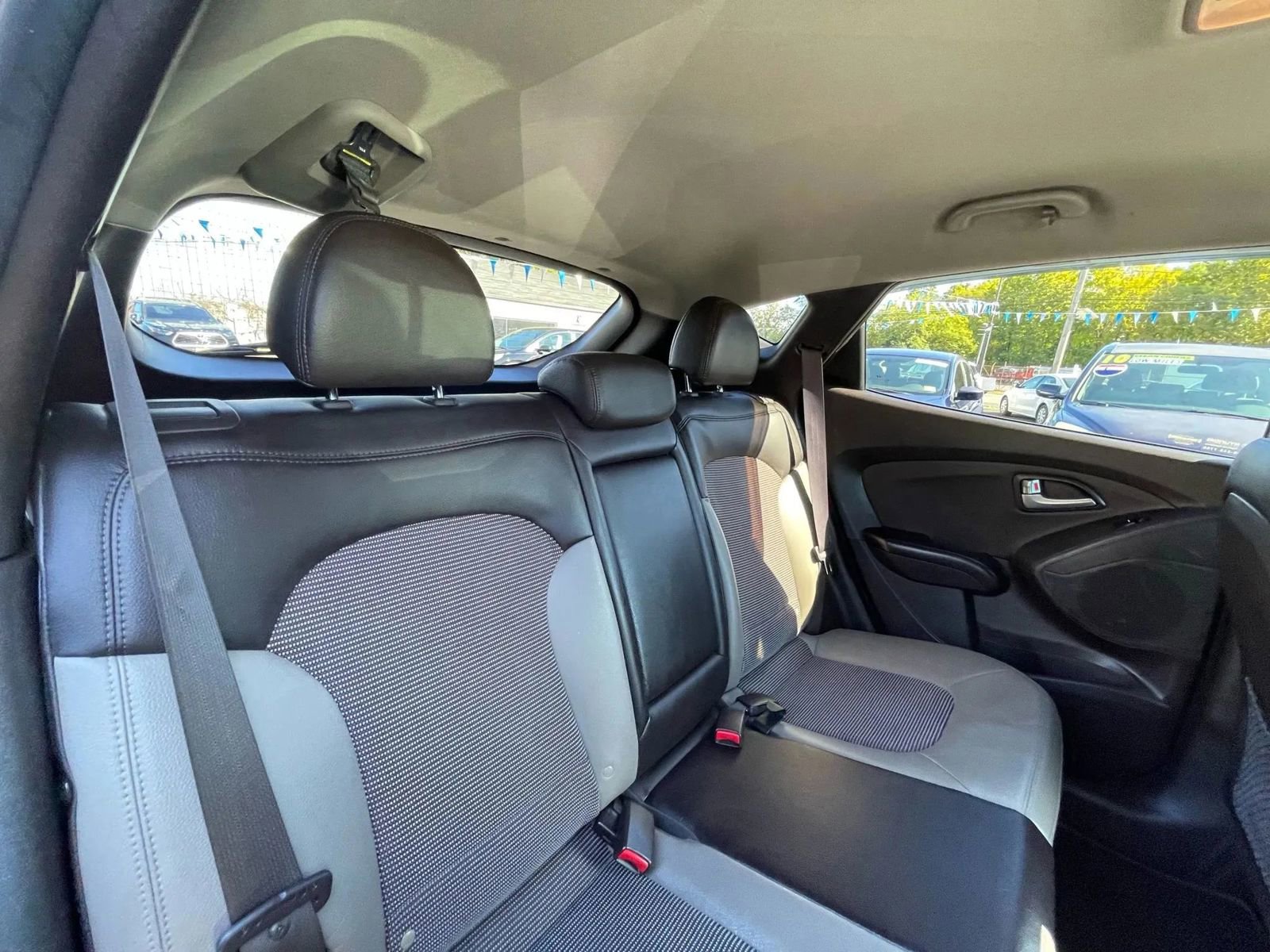 Used 2013 Hyundai Tucson GLS image 58