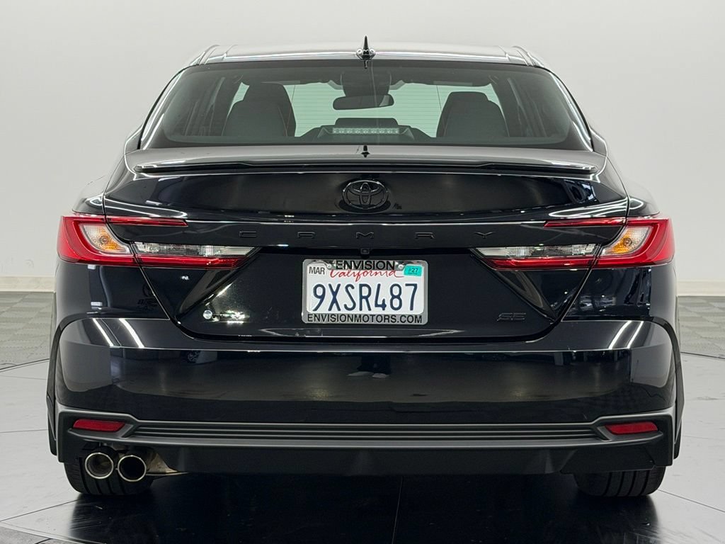 Used 2026 Toyota Camry SE FWD image 11