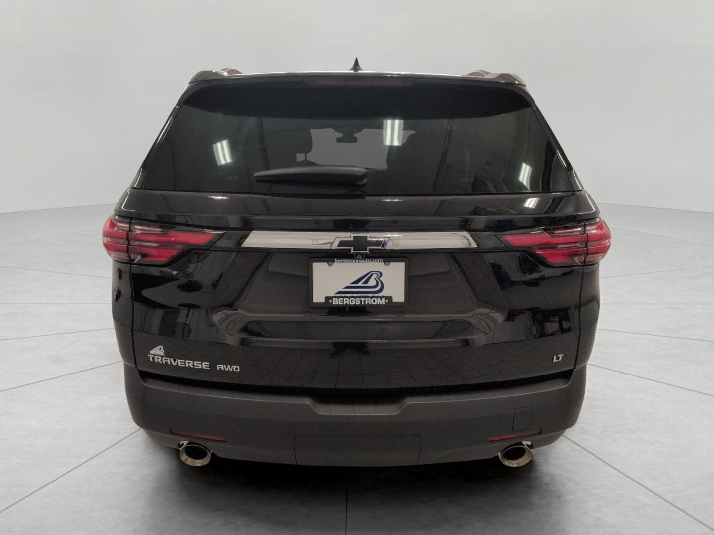 Used 2023 Chevrolet Traverse LT AWD/4WD image 25