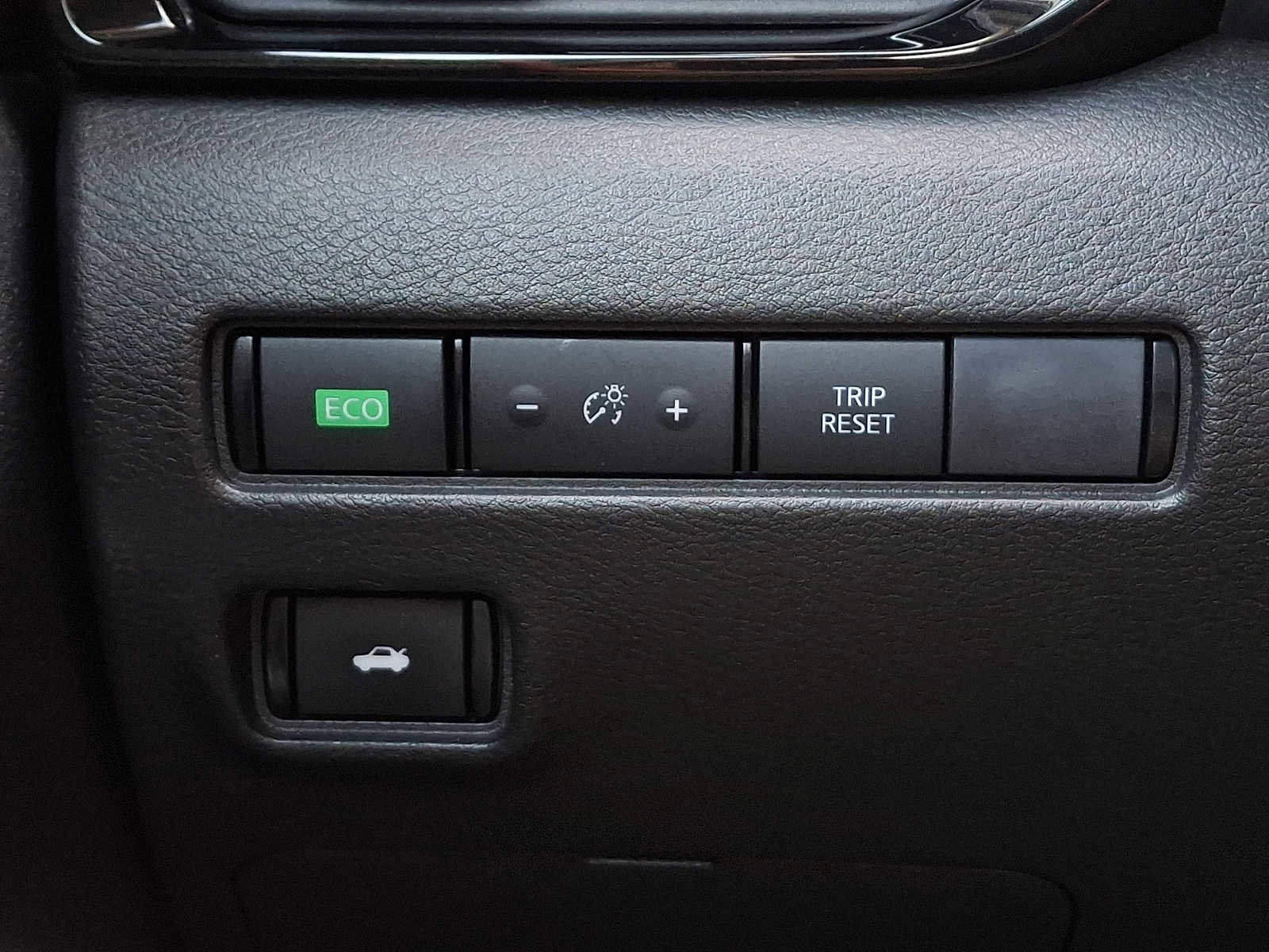 Used 2023 Nissan Sentra SR FWD image 26