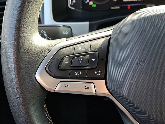 Used 2022 Volkswagen Atlas Cross Sport SE image 21