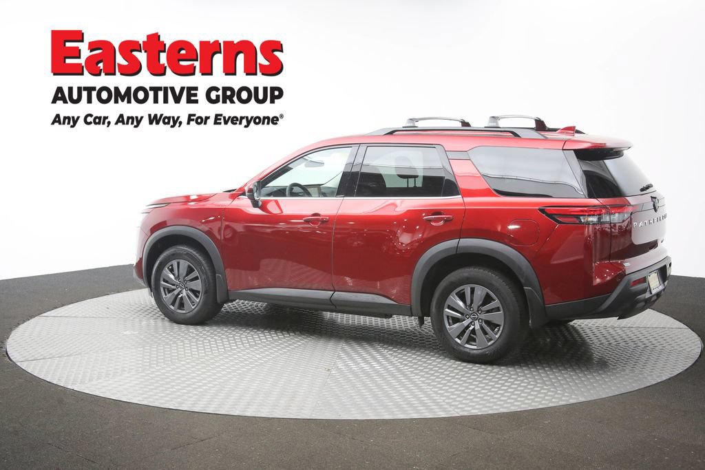 Used 2024 Nissan Pathfinder SV AWD/4WD image 64