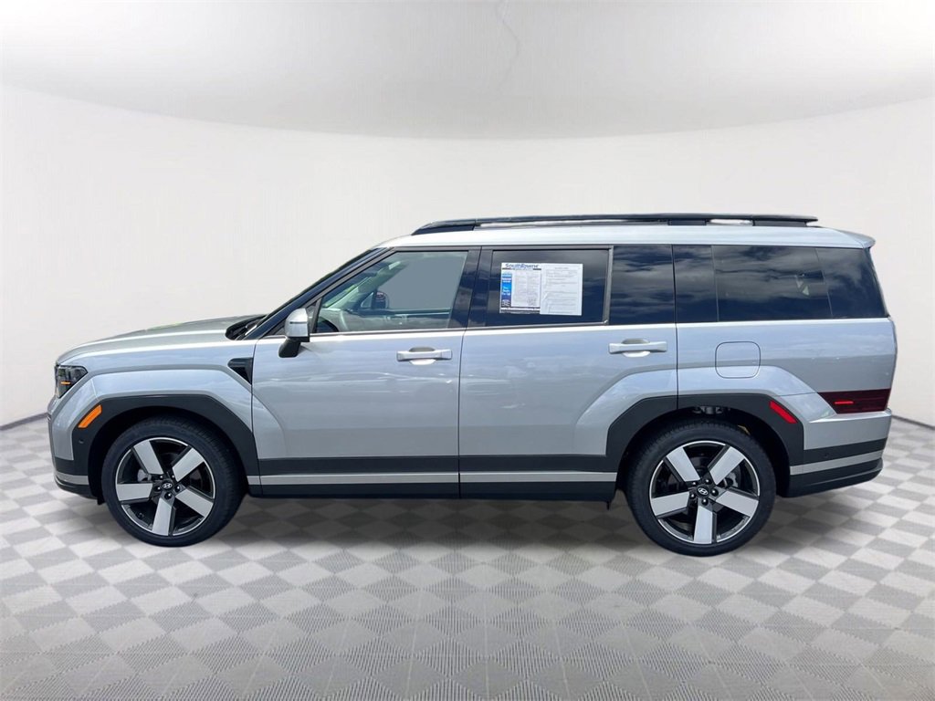 Used 2024 Hyundai Santa Fe Limited image 8