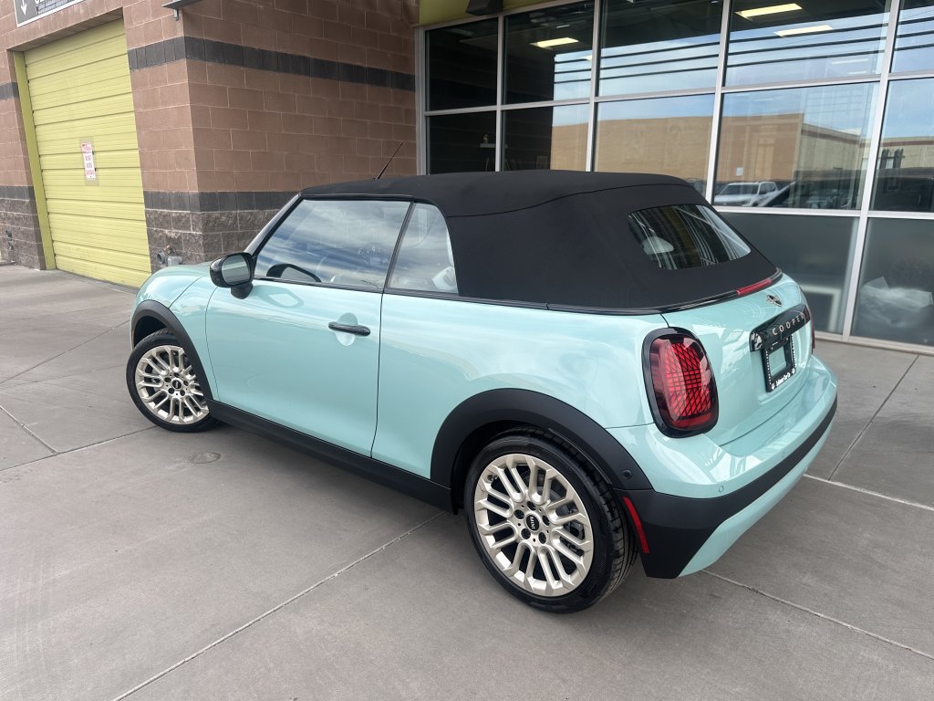 Used 2025 MINI Cooper S FWD image 4