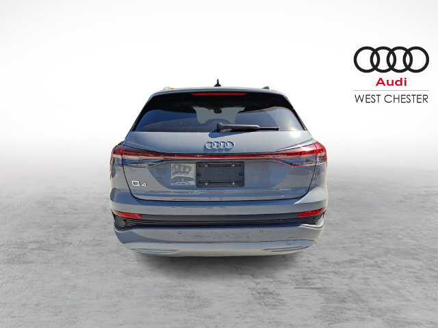 Used 2024 Audi Q4 e-tron Premium Plus w/ Premium Plus RWD image 5