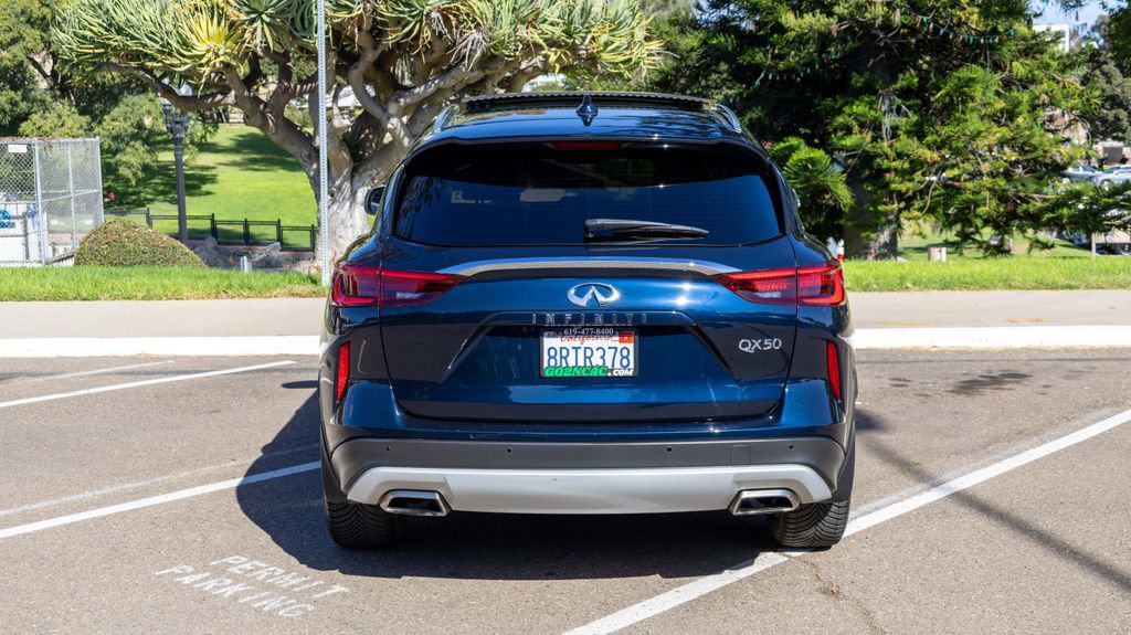 Used 2020 INFINITI QX50 Luxe w/ Navigation Package image 11
