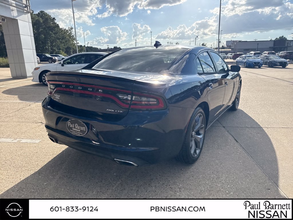 Used 2016 Dodge Charger SXT w/ Rallye Group RWD image 12