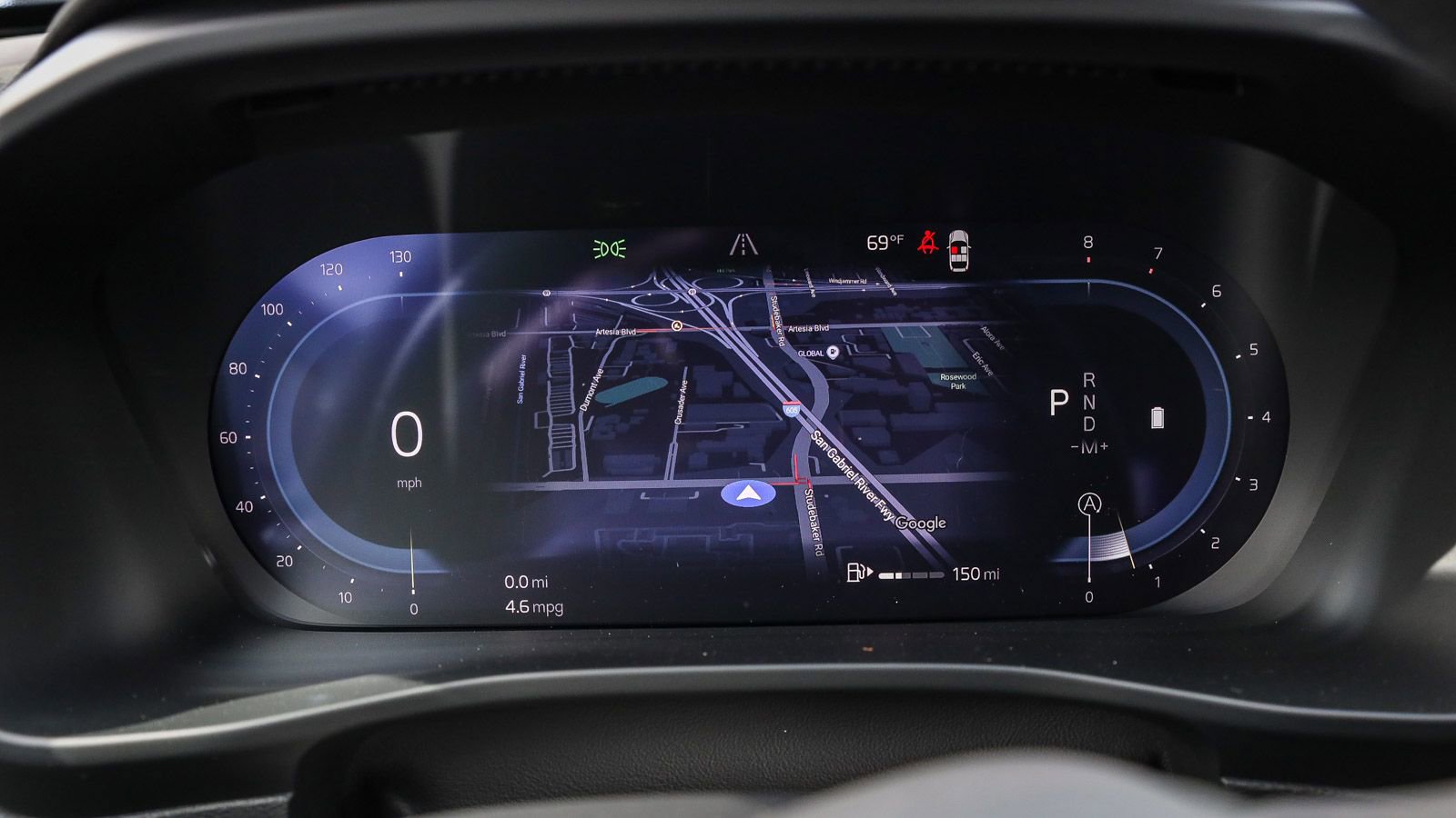 New 2025 Volvo XC40 B5 Core w/ Climate Package image 24