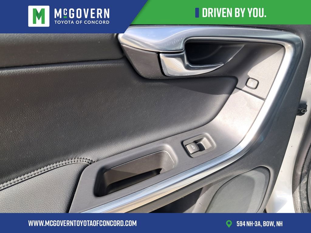 Used 2016 Volvo S60 T5 Premier image 16