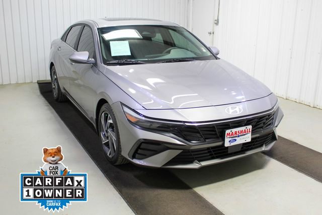 Used 2024 Hyundai Elantra SEL w/ Convenience Package