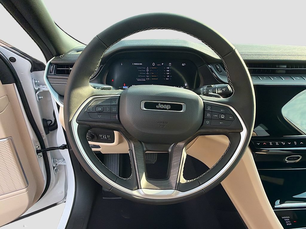 New 2026 Jeep Grand Cherokee Limited AWD/4WD image 38