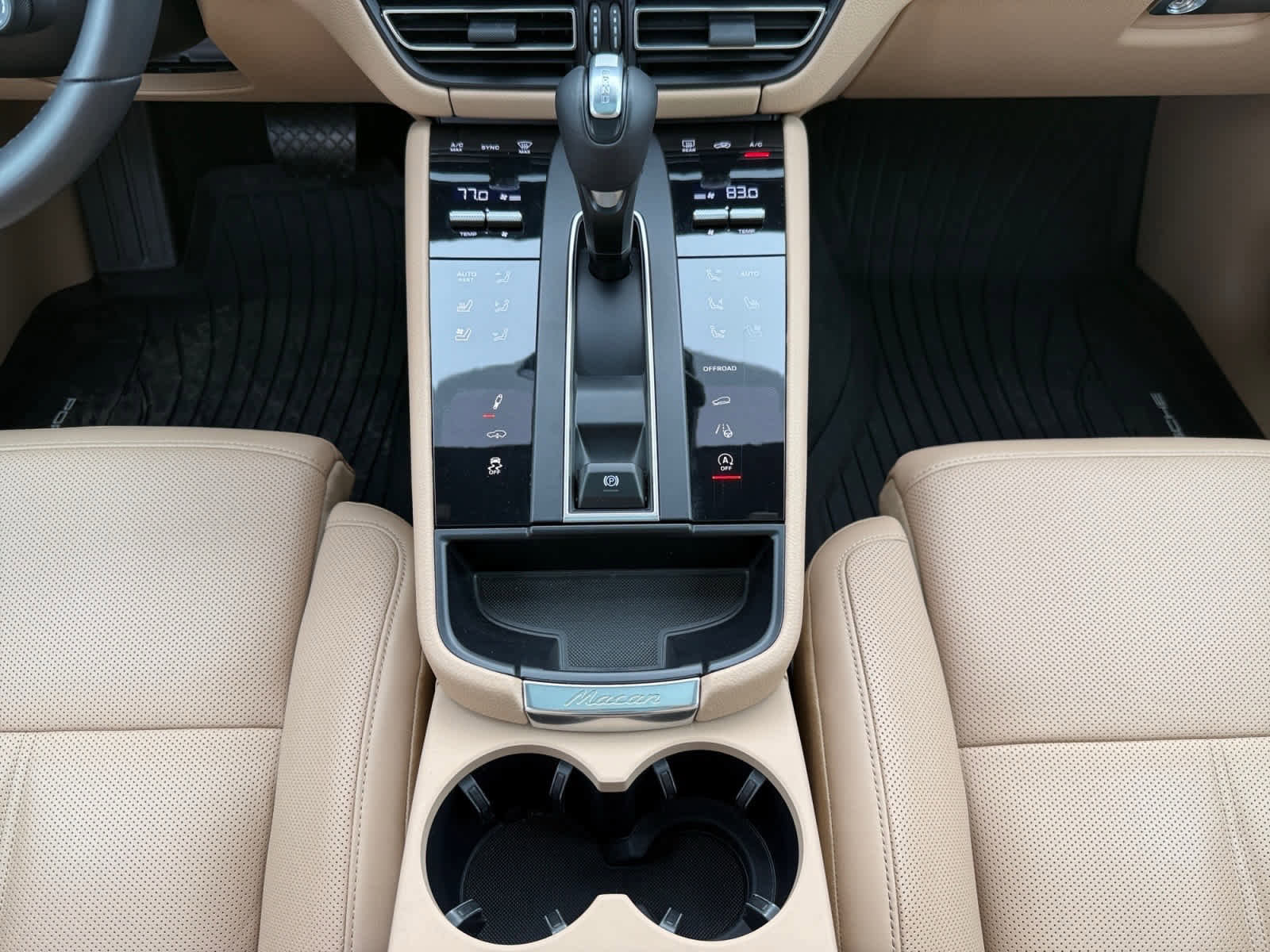 Used 2023 Porsche Macan S image 15