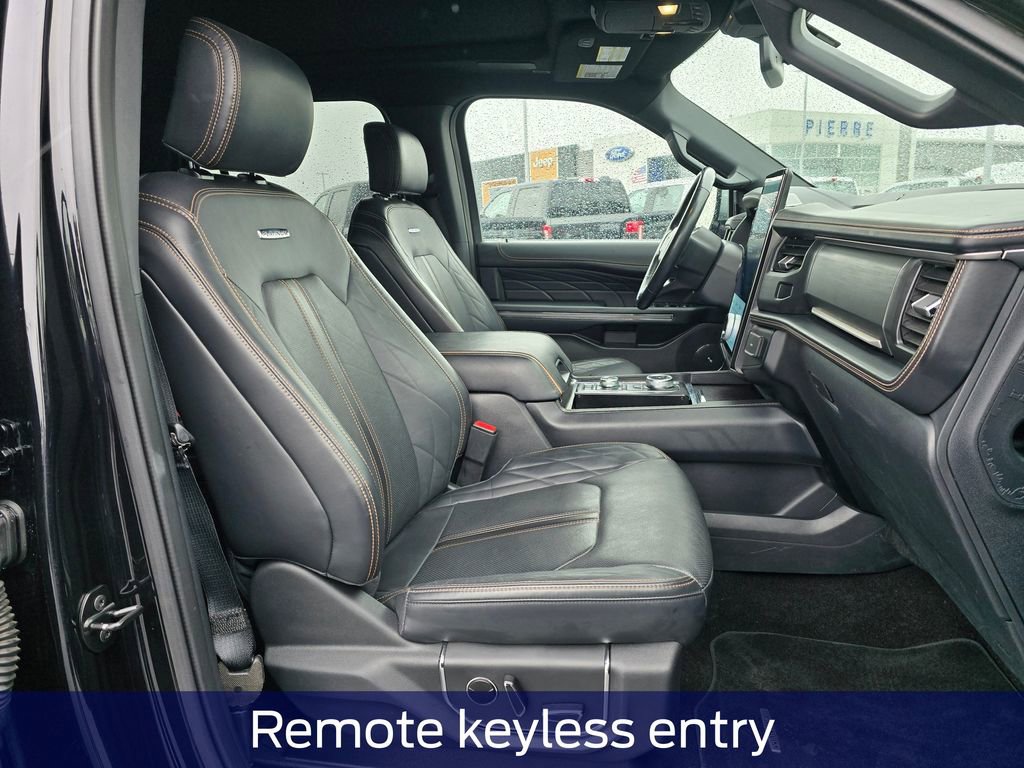 Used 2023 Ford Expedition Max Platinum AWD/4WD image 16
