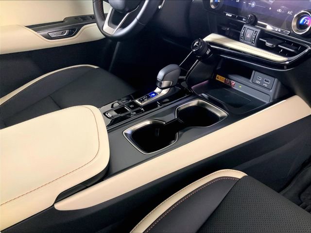 Used 2024 Lexus NX 350h AWD w/ Premium Package image 16