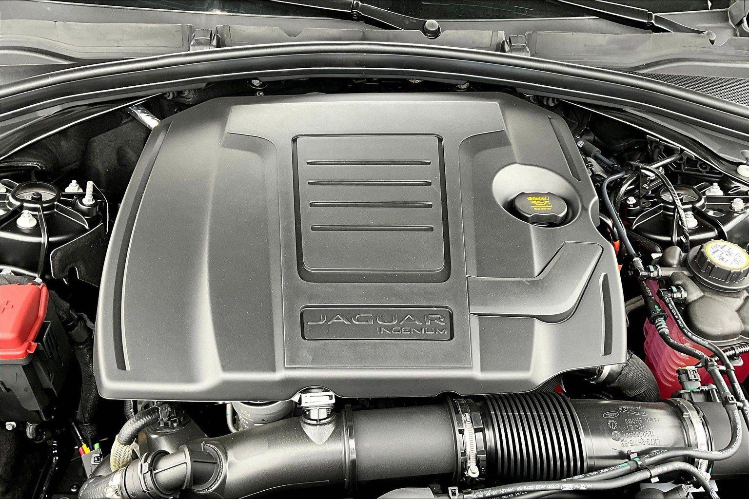 New 2026 Jaguar F-PACE R-Dynamic S image 13