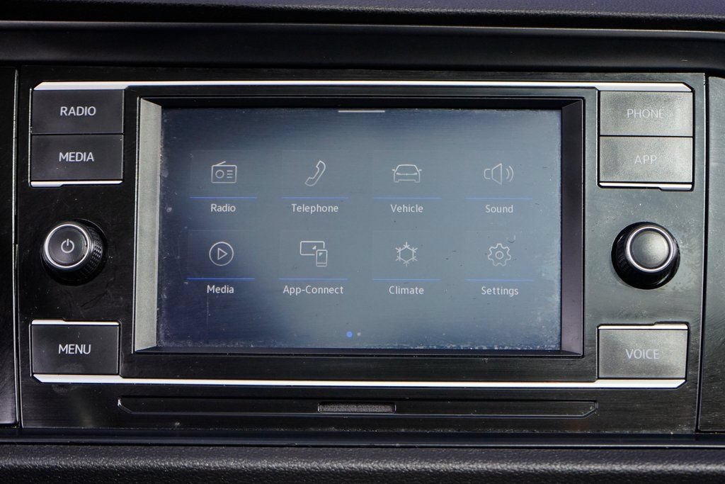 Used 2022 Volkswagen Jetta SE FWD image 30