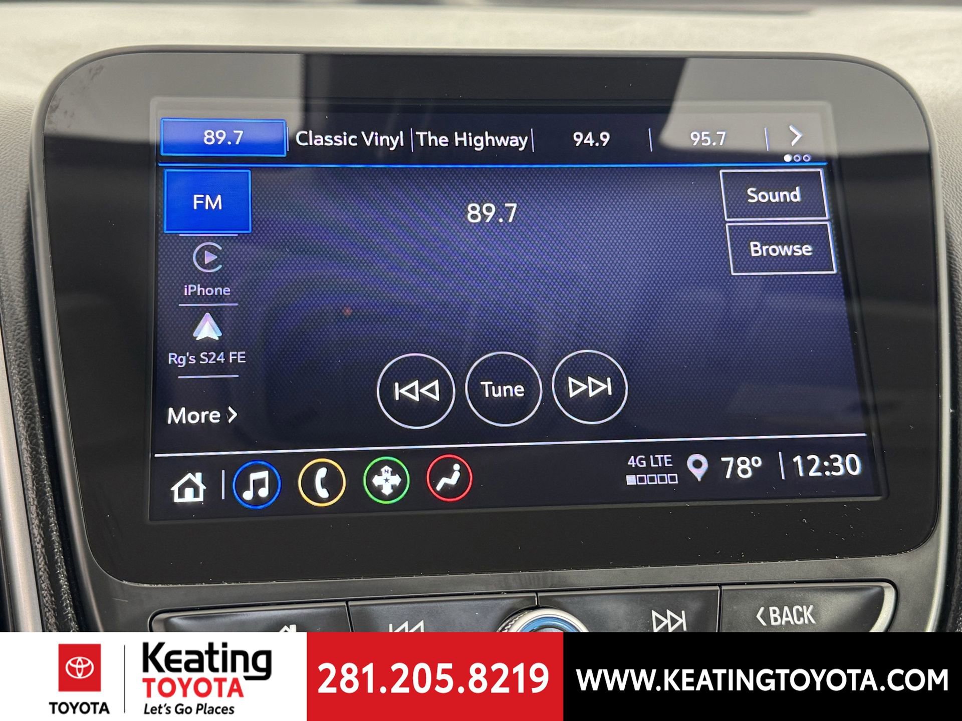 Used 2023 Chrysler Pacifica Limited image 23