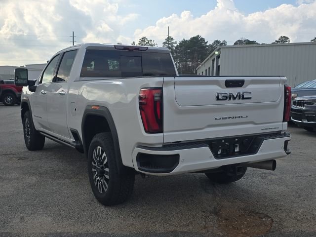 Used 2025 GMC Sierra 2500 Denali Ultimate image 3