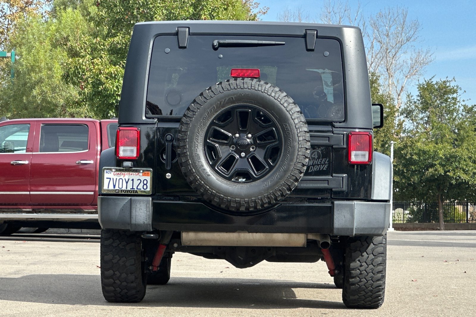 Used 2016 Jeep Wrangler Sport AWD/4WD image 5