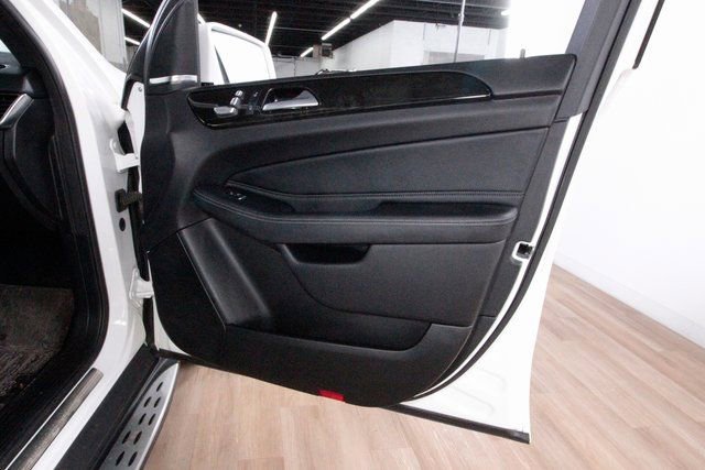 Used 2018 Mercedes-Benz GLE 350 4MATIC image 25
