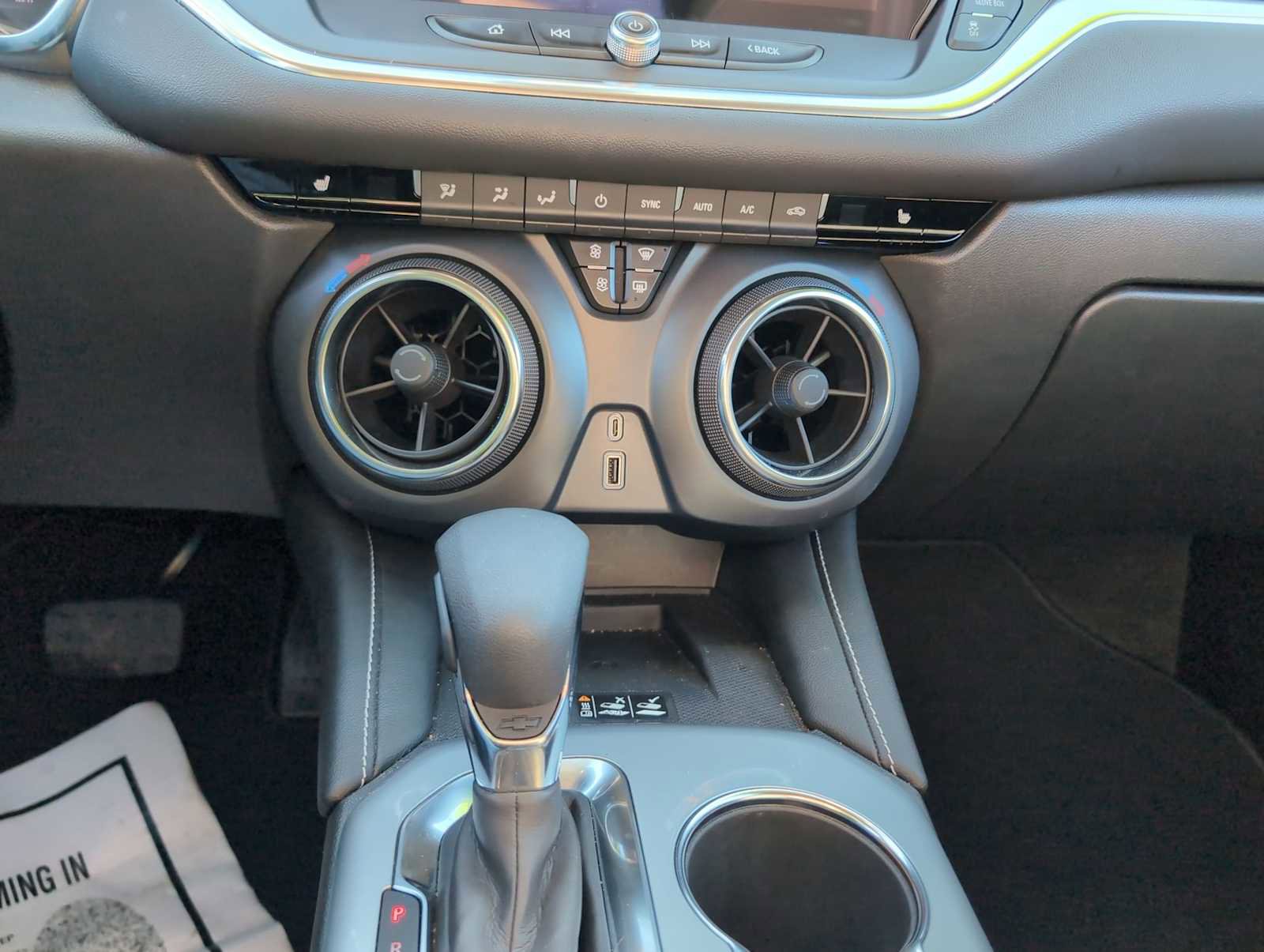 Used 2024 Chevrolet Blazer LT w/ Convenience Package image 17