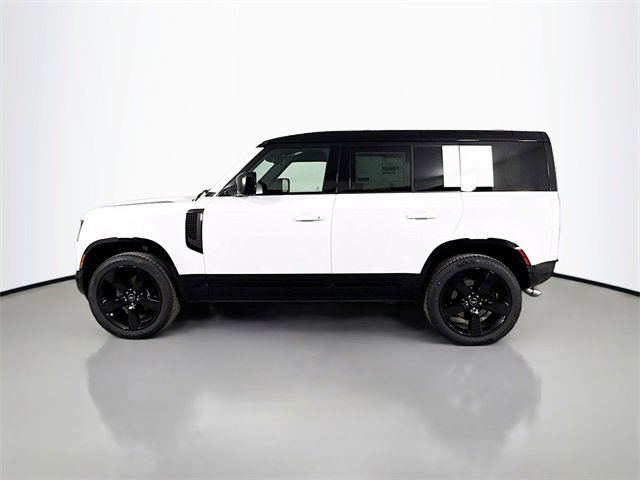 Certified 2025 Land Rover Defender 110 V8 image 8