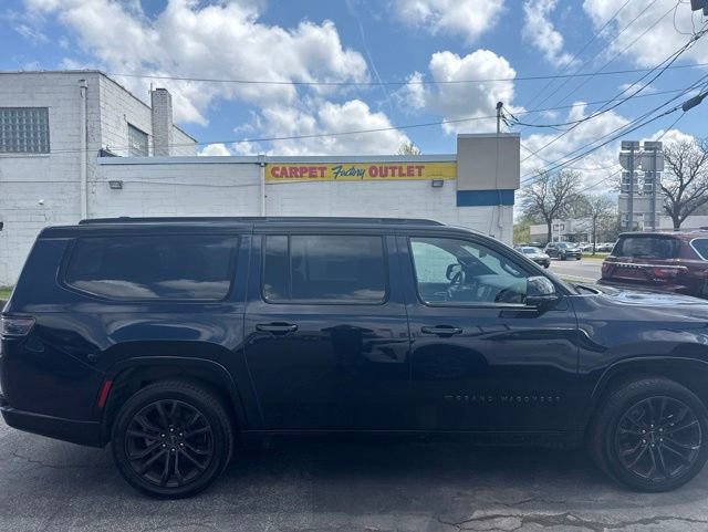 Used 2024 Jeep Grand Wagoneer L Series II w/ Quick Order Packagew 28T AWD/4WD image 7