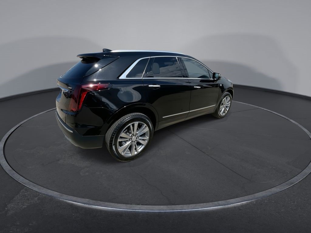 Certified 2025 Cadillac XT5 Premium Luxury image 9