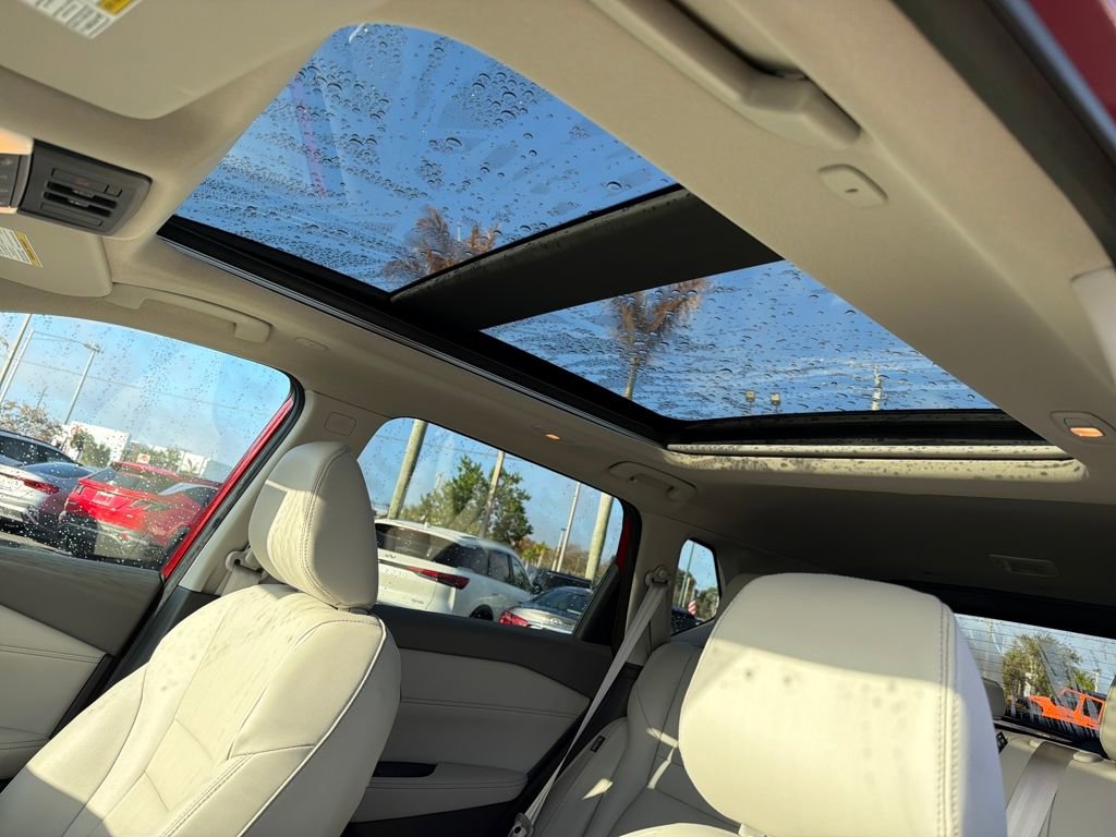 Used 2023 Nissan Rogue SL image 17