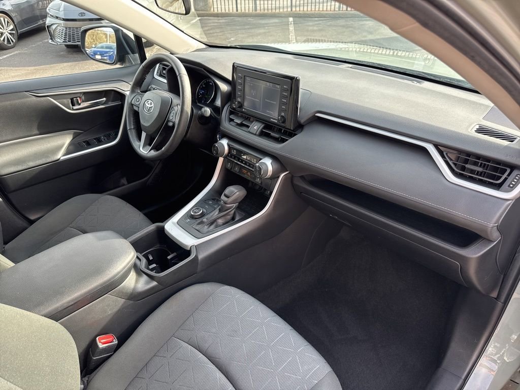 Certified 2022 Toyota RAV4 XLE w/ Convenience Package image 24