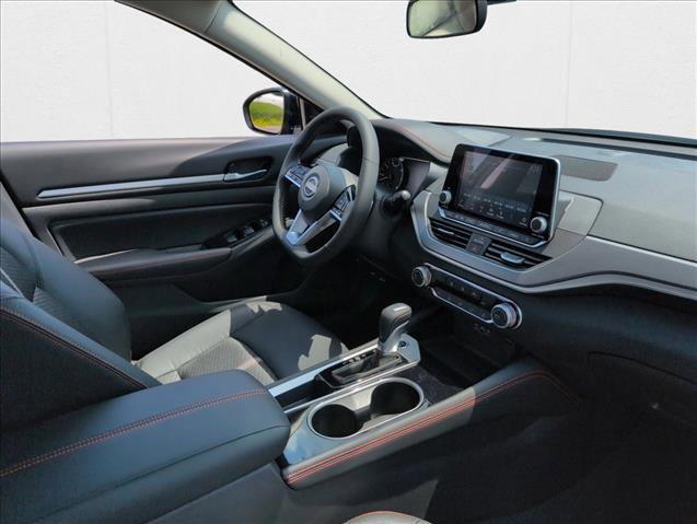 New 2025 Nissan Altima 2.5 SR image 21