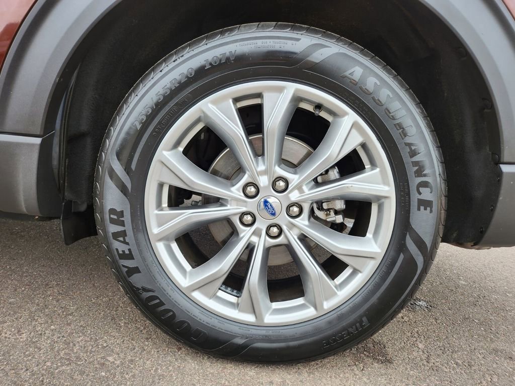 Used 2020 Ford Explorer XLT w/ Equipment Group 202A image 36