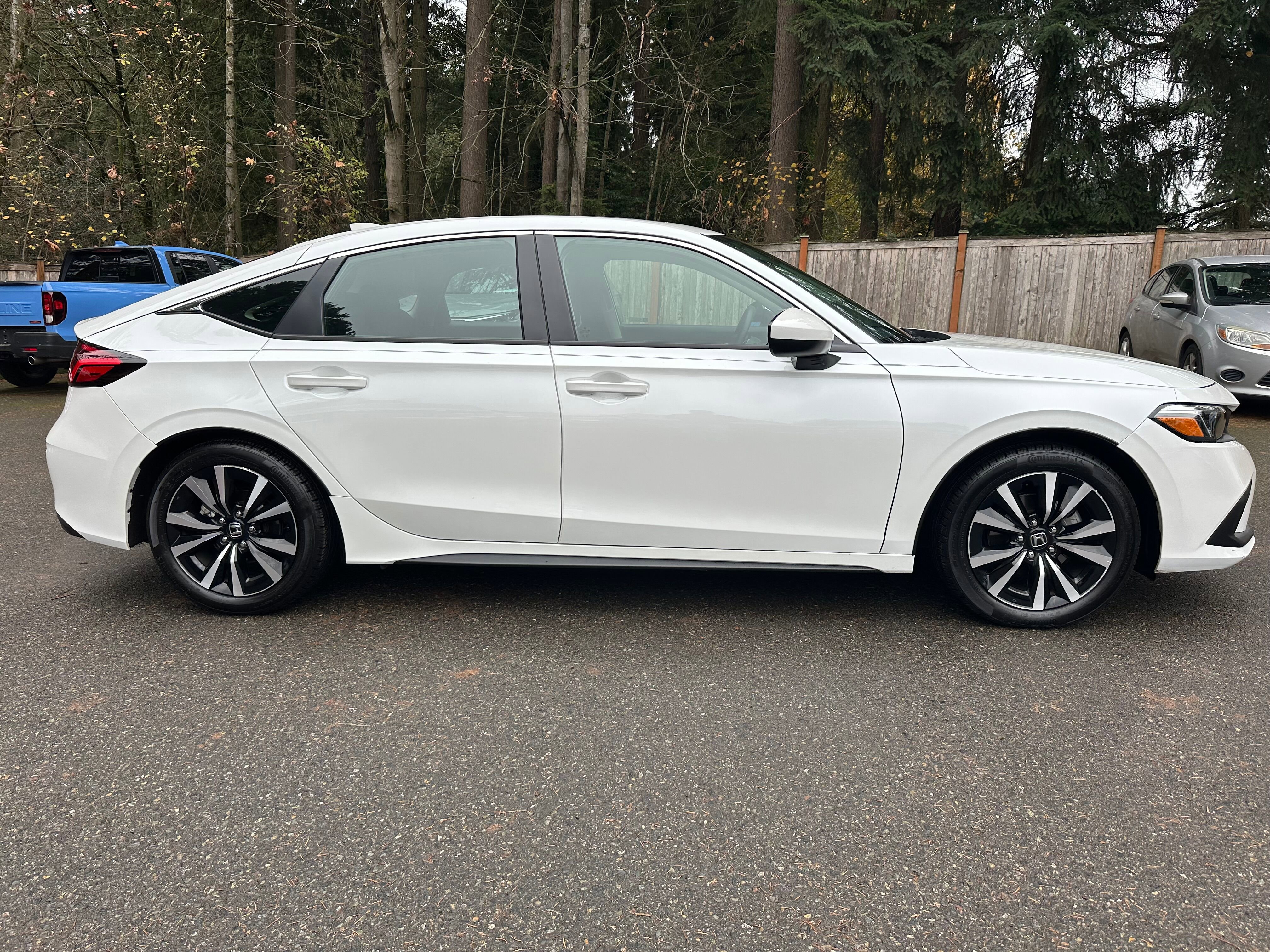 Used 2024 Honda Civic EX-L image 8