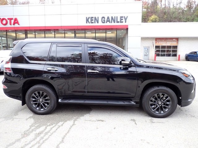 Used 2022 Lexus GX 460 Premium w/ Premium Plus Package image 2