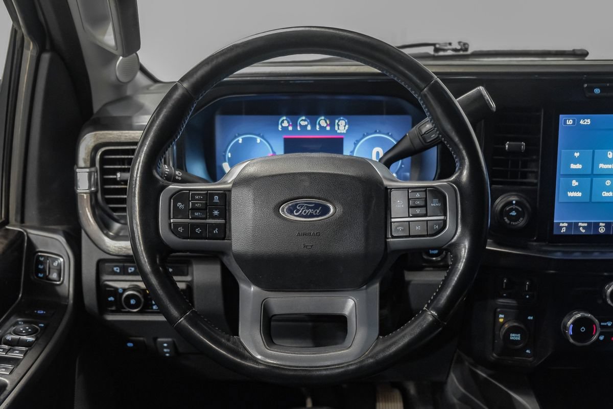 Used 2023 Ford F350 Lariat w/ Lariat Ultimate Package AWD/4WD image 16