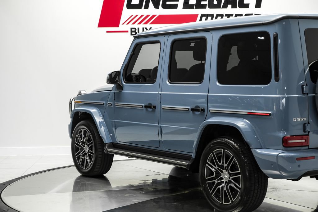 Used 2025 Mercedes-Benz G 550 image 15