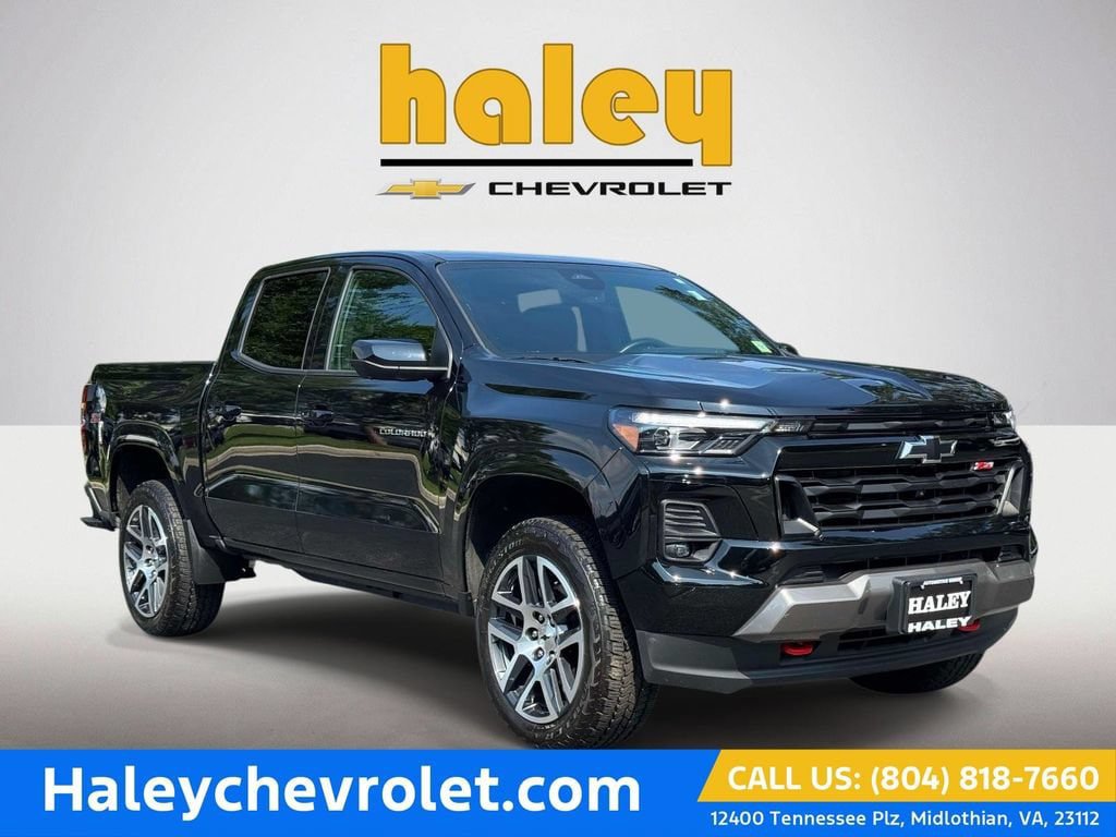 Used 2024 Chevrolet Colorado Z71 w/ Z71 Convenience Package 2 AWD/4WD image 1