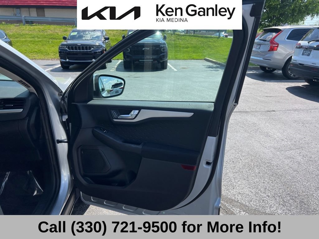 Used 2020 Ford Escape SE AWD/4WD image 51