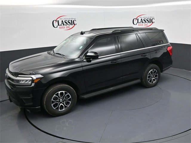 Used 2023 Ford Expedition XLT image 19