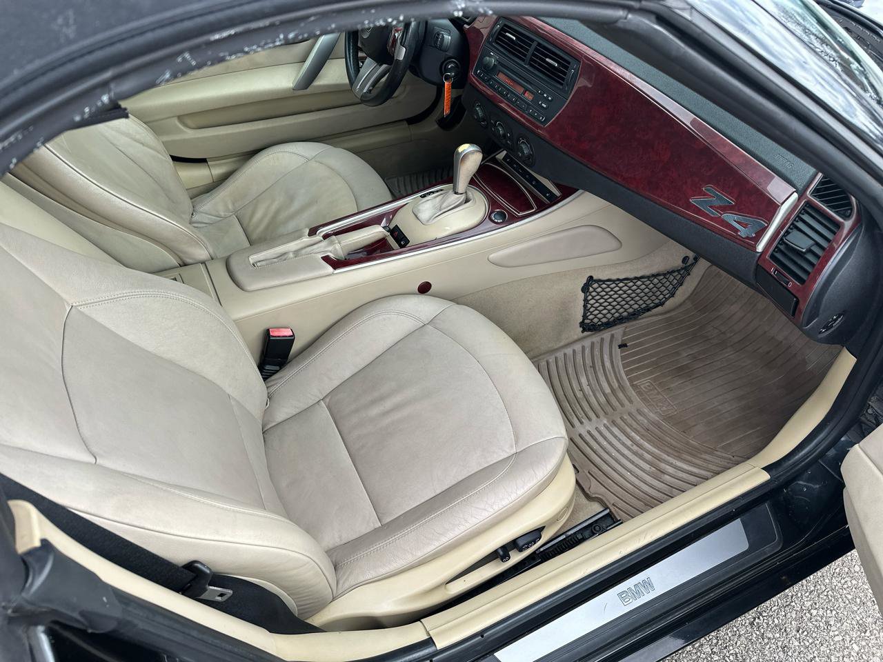 Used 2005 BMW Z4 3.0i image 15