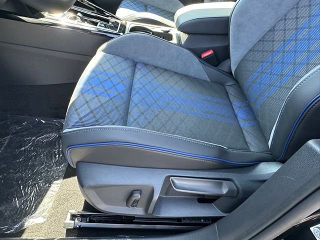 New 2026 Volkswagen Golf w/ Euro Style Package image 25