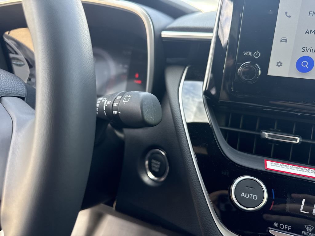Used 2026 Toyota Corolla SE image 24