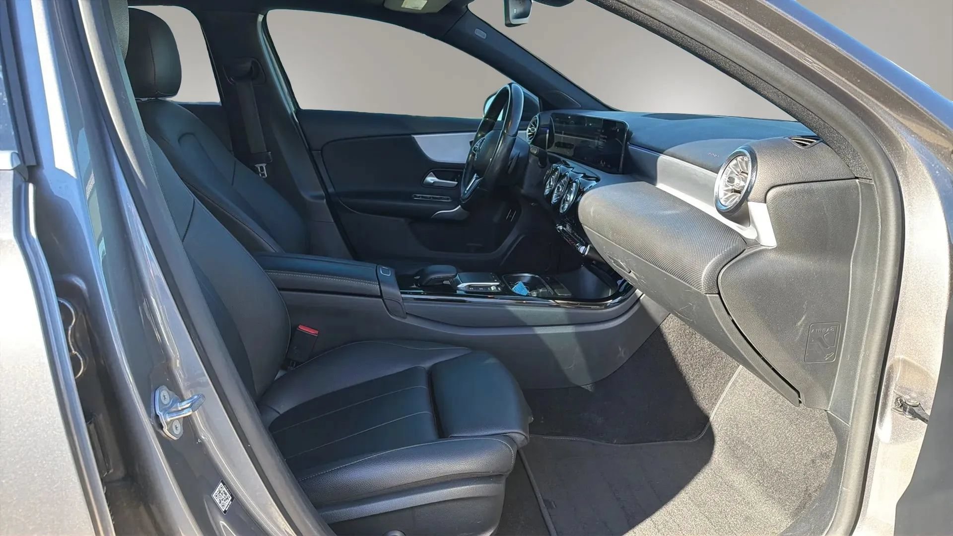Used 2021 Mercedes-Benz A 220 4MATIC image 24