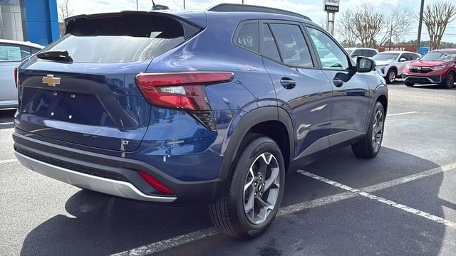 Used 2024 Chevrolet Trax LT image 7