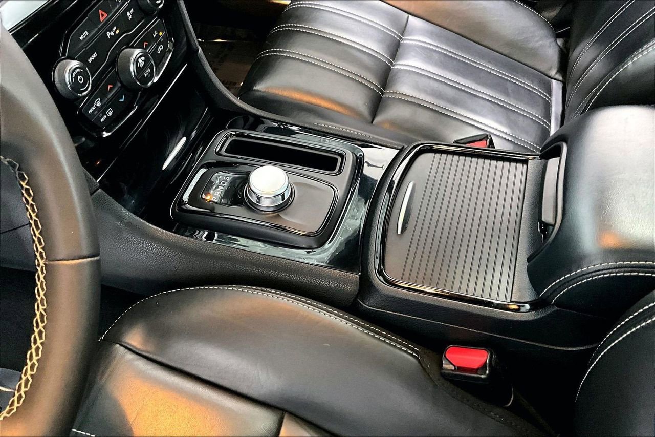 Used 2023 Chrysler 300 S RWD image 16