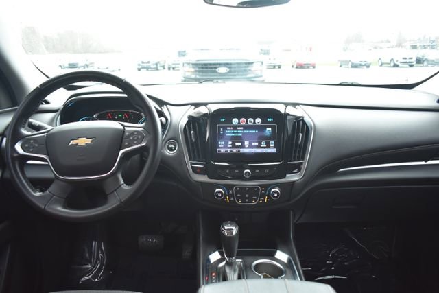 Used 2018 Chevrolet Traverse LT image 37