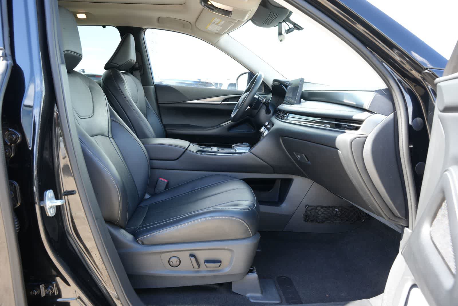 Certified 2023 INFINITI QX60 Luxe AWD/4WD image 22