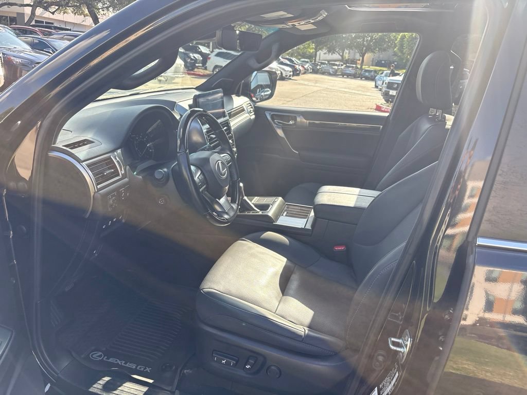 Certified 2023 Lexus GX 460 Premium w/ Premium Plus Package AWD/4WD image 19