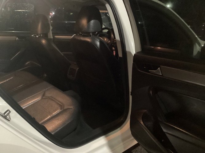 Used 2014 Volkswagen Passat TDI SE image 6