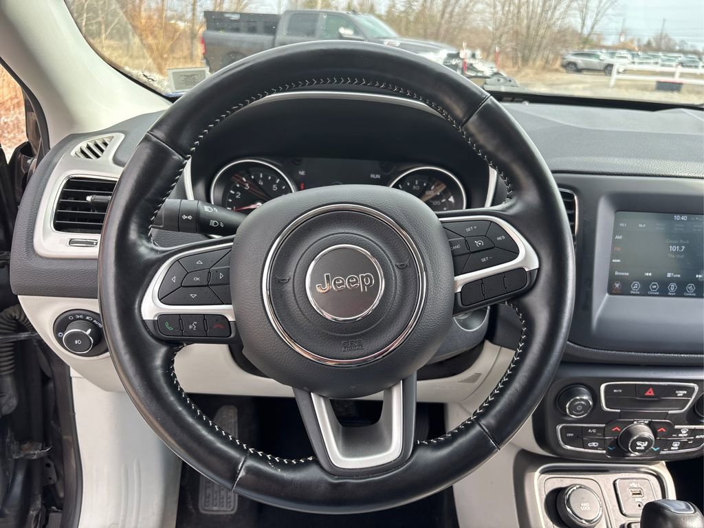 Used 2021 Jeep Compass Latitude w/ Convenience Group image 21